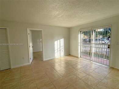 4721 NW 7th St unit 10412, Miami, FL 33126 - photo 3