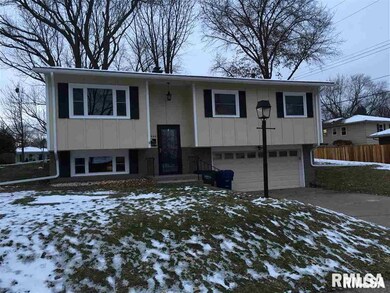 4408 N Gaines St, Davenport, IA 52806 - photo 4