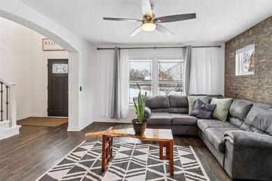 7105 SE 27th St, Des Moines, IA 50320 - photo 5