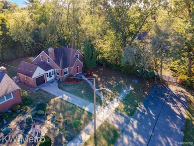 18469 Westland Ave, Southfield, MI 48075 - photo 3