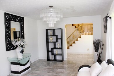IMG_9192_Living Room
