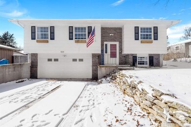 1519 Highland Dr, Manhattan, KS 66503 - photo 3