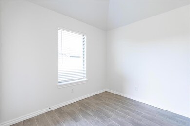 3301 Scissortail Way, Yukon, OK 73099 - photo 7