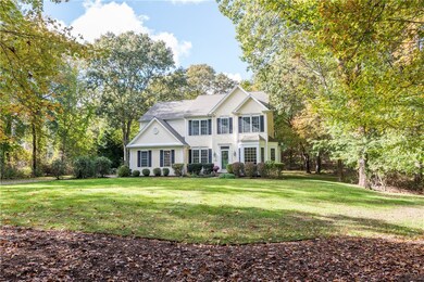 47 Fieldstone Ln, Saunderstown, RI 02874 - photo 2