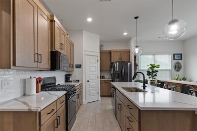 2400 Hay Meadow St, Springdale, AR 72762 - photo 4