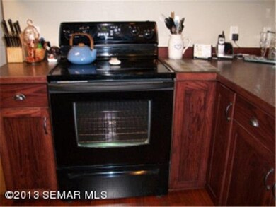 1502 28th St SW, Austin, MN 55912 - photo 2