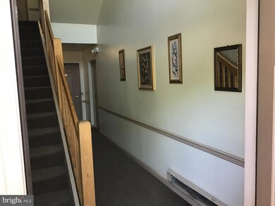 9800 Lake Pointe Ct unit 101, Upper Marlboro, MD 20774 - photo 4