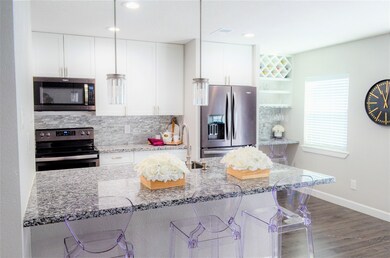 14528 Misty Meadow Ln, Houston, TX 77079 - photo 2