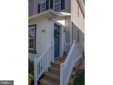 914 E Pleasant St, Glenside, PA 19038 - photo 2