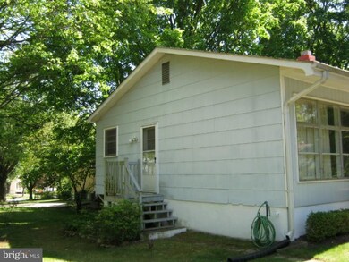 4300 Joplin Dr, Rockville, MD 20853 - photo 5