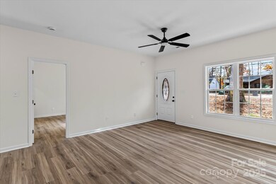 402 N Ward Ave, High Point, NC 27262 - photo 3