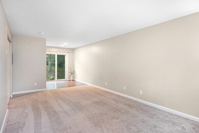 T3 Grandview Dr, South Burlington, VT 05403 - photo 4