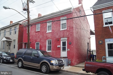 34 & 36 N Mulberry St, Hagerstown, MD 21740 - photo 2