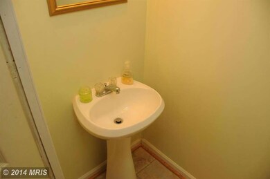 1926 Winslow Ct, Woodbridge, VA 22191 - photo 6