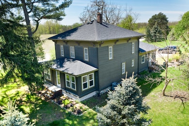 Exterior Oak Grove Side
