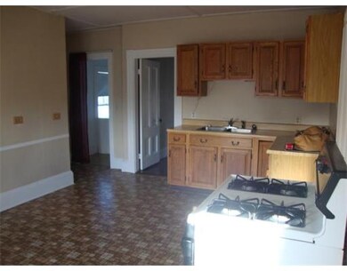 6 Park Ave unit 2, Foxboro, MA 02035 - photo 2