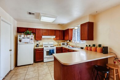 5324 W Coronado Rd, Phoenix, AZ 85035 - photo 6