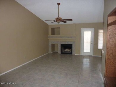 Family Room/Fireplace