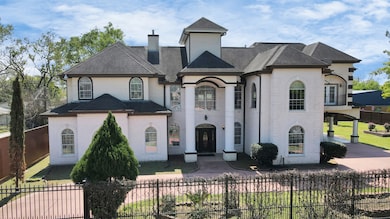 124 Palmyra St, Houston, TX 77022 - photo 2