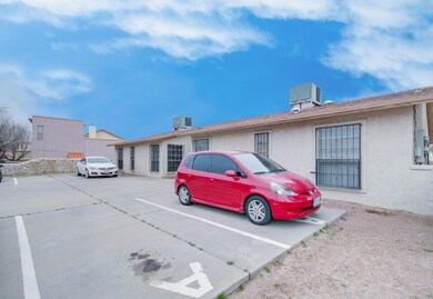 10720 Forest Ridge Ln unit AD, El Paso, TX 79935 - photo 4
