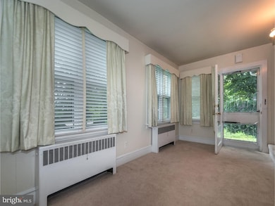 829 Creek Rd, Kennett Square, PA 19348 - photo 4