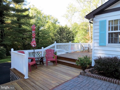 10540 Ward Rd, Dunkirk, MD 20754 - photo 3