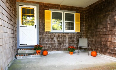 9 Cottonwood St, Yarmouth Port, MA 02675 - photo 2