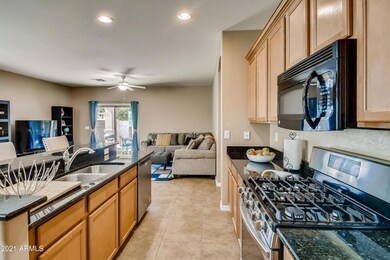 784 W Harvest Rd, San Tan Valley, AZ 85140 - photo 4