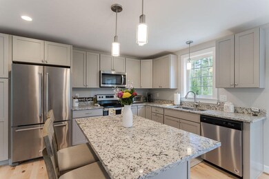 17 Huntington Way, Kittery