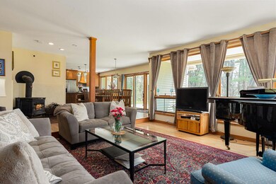 419 Haley Rd unit B, Kittery Point, ME 03905 - photo 2