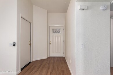 3002 W Mohawk Entry