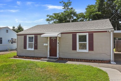 27 N Wayne Ave, West Haverstraw, NY 10993 - photo 2