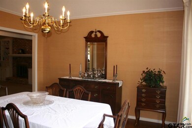 6007 Stoneleigh Dr, Tyler, TX 75703 - photo 6