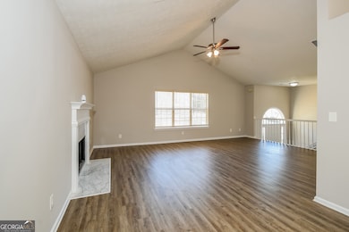 751 Stonebridge Park Cir, Lithonia, GA 30058 - photo 3