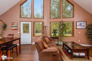 Living Room 0383-SMALL