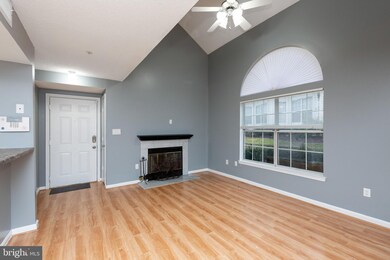 14227 Bowsprit Ln unit 509, Laurel, MD 20707 - photo 4