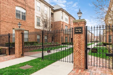 a 44 Victorian Gate -073
