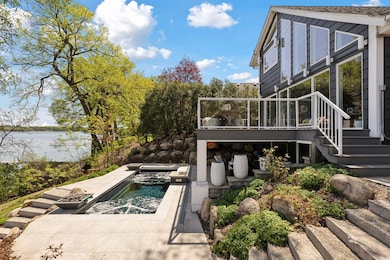 176 Peninsula Rd, Minneapolis, MN 55441 - photo 2