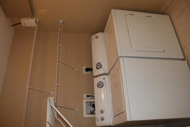 582 SW Fields Ave, Port Saint Lucie, FL 34953 - photo 5