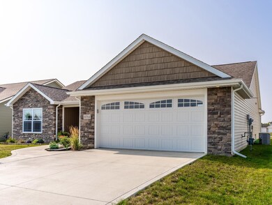 10764 Fieldlight Blvd, Fort Wayne, IN 46835 - photo 2