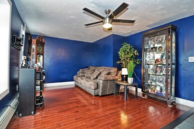 82 Bumble Bee Cir, Shrewsbury, MA 01545 - photo 5