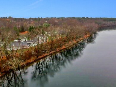 78 Walden Pond Dr, Nashua, NH 03064 - photo 3