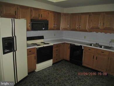 18032 Par Three Dr, Hagerstown, MD 21740 - photo 3