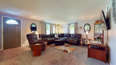 10088 Burdette Ln, Newburgh, IN 47630 - photo 5