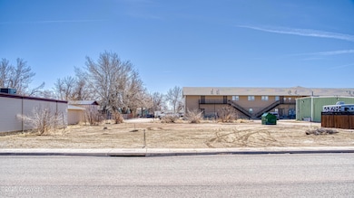813 E Third St-2