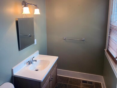 8 Library St, Hudson, NH 03051 - photo 5