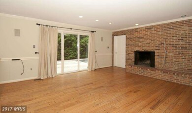 11612 Le Havre Dr, Potomac, MD 20854 - photo 3