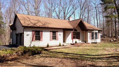 2455 Horseshoe Dr, East Stroudsburg, PA 18301 - photo 2