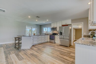 26 Azalea Dr Cocoa Beach FL-large-004-11