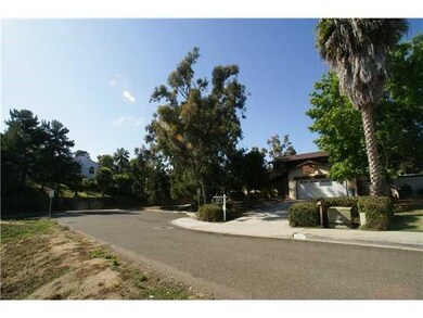 3120 Canyon St, Carlsbad, CA 92008 - photo 2